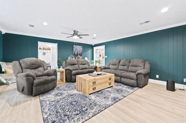 2379 Risen Dr, Pensacola FL 32533 photo 7