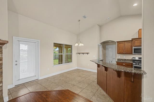 4833 Perspective Dr, Milton FL 32570 photo 14