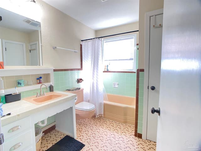 828 Gordon Ave, Pensacola FL 32507 photo 13