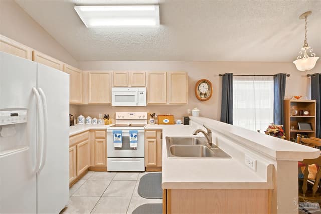 1466 Newcastle Way, Pensacola FL 32534 photo 7