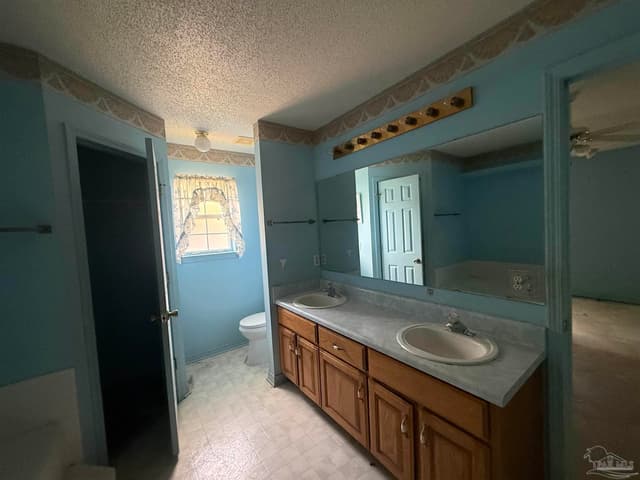 401 Thorn Ct, Pensacola FL 32526 photo 24