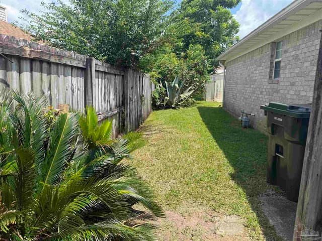 401 Thorn Ct, Pensacola FL 32526 photo 25