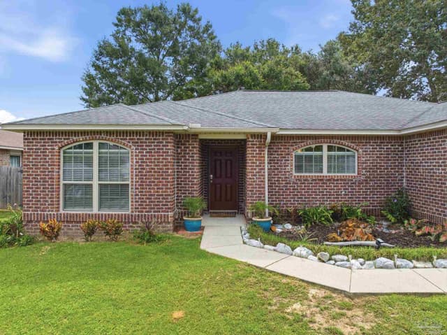 213 Millet Cir, Cantonment FL 32533 photo 3