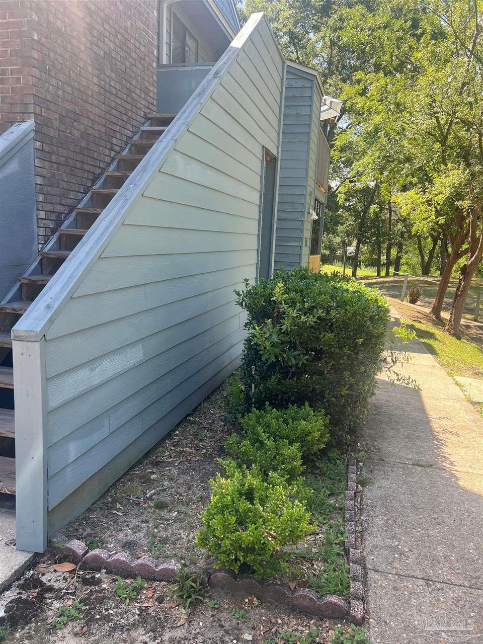 7225 W Fairfield Dr # 7, Pensacola FL 32506 photo 1