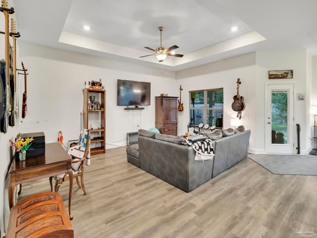 5682 Forest Hills Ln, Milton FL 32570 photo 12