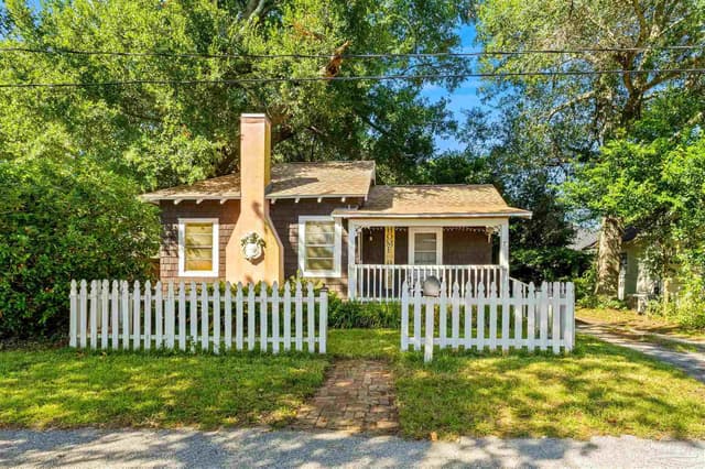 7 Broadmoor Ln, Pensacola FL 32507 photo 8