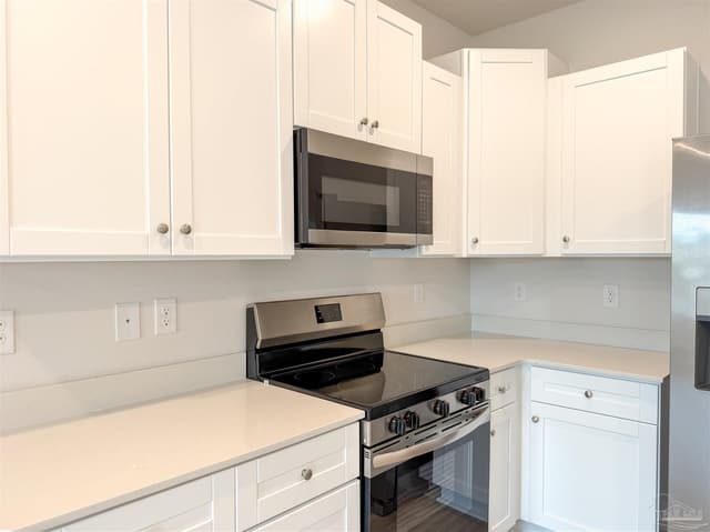 3997 Pendragon Cir, Milton FL 32583 photo 8