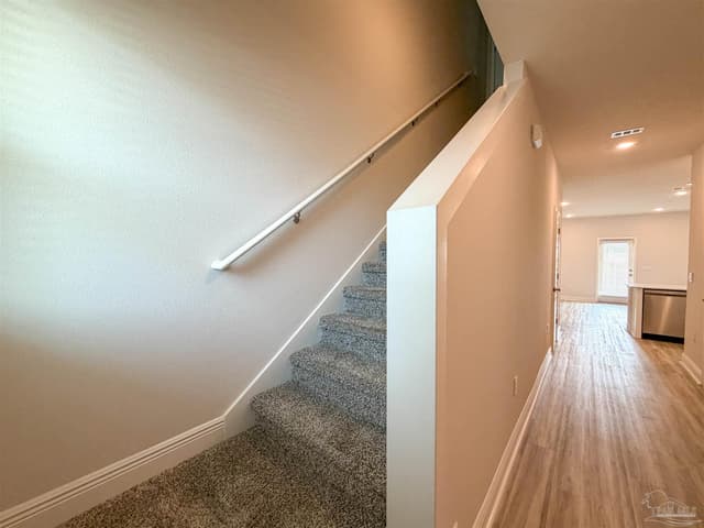 3997 Pendragon Cir, Milton FL 32583 photo 9