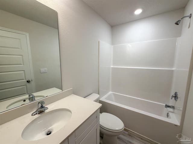 3997 Pendragon Cir, Milton FL 32583 photo 20