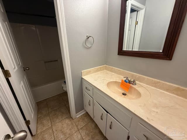 5748 Princeton Dr, Pensacola FL 32526 photo 4