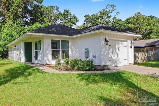 171 Calvert Oaks Dr, Pensacola FL 32514 photo 2