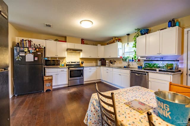 4351 Castille Ct, Pace FL 32571 photo 4