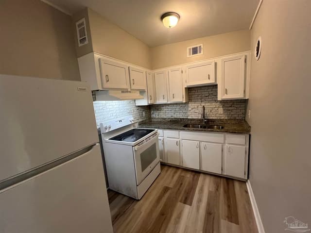 219 Ruby Ave, Pensacola FL 32505 photo 6