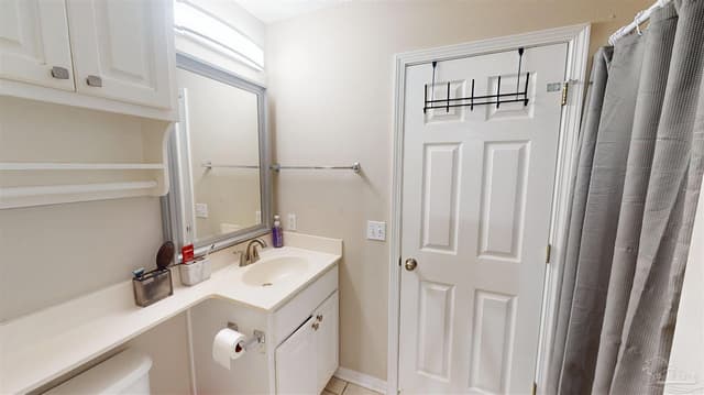 2737 Bay Club Dr, Navarre FL 32566 photo 17