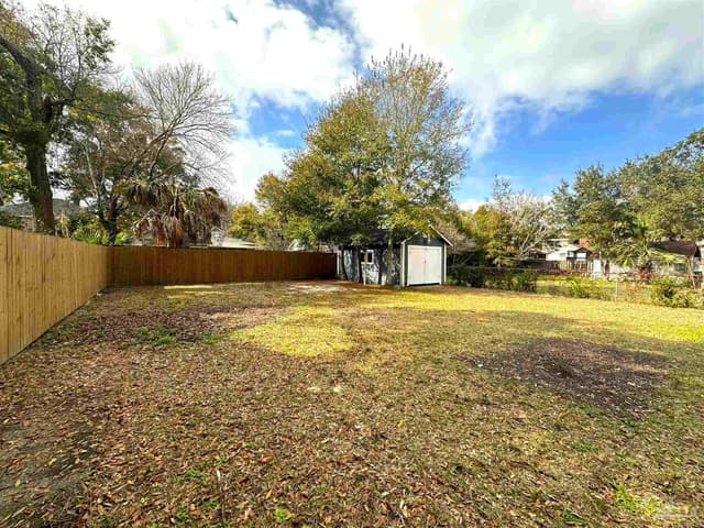 119 N J St, Pensacola FL 32502 photo 5