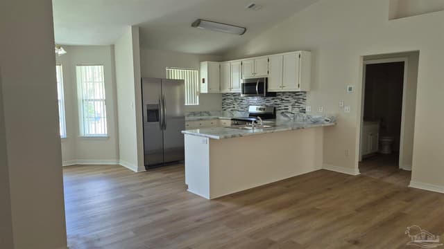 7361 Chimney Pines Dr, Pensacola FL 32526 photo 4