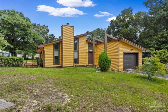 2381 Le Ruth Dr, Pensacola FL 32514 photo 2