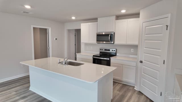 8092 Flying Duck Dr, Milton FL 32583 photo 4