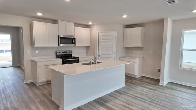 8077 Flying Duck Dr, Milton FL 32583 photo 3
