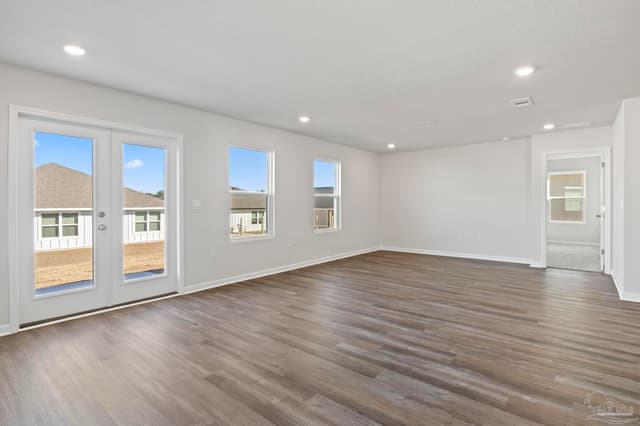325 Makaira Dr, Cantonment FL 32533 photo 9