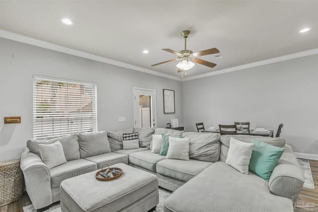 8887 White Ibis Way, Navarre FL 32566 photo 3