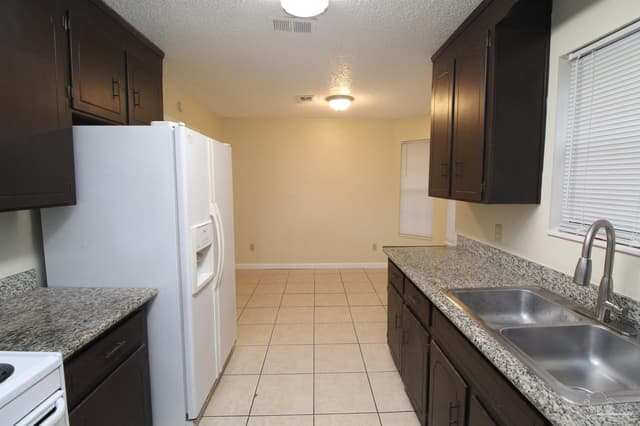 7859 Bay Meadows Dr, Pensacola FL 32507 photo 11