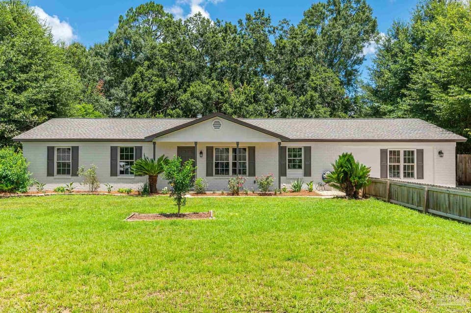 4856 Jennifer Ln, Pace FL 32571 photo 1