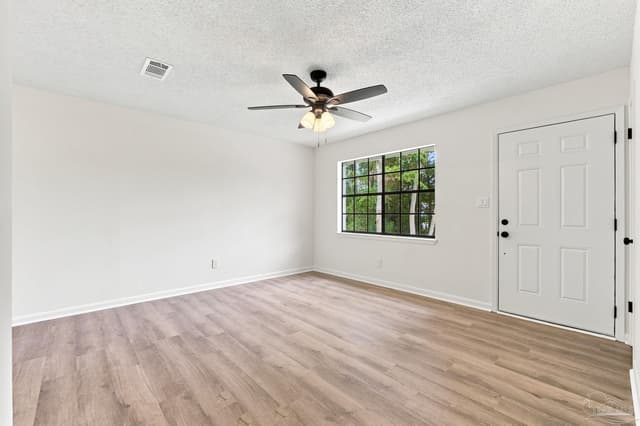 344 Morgan Ln, Mary Esther FL 32569 photo 11