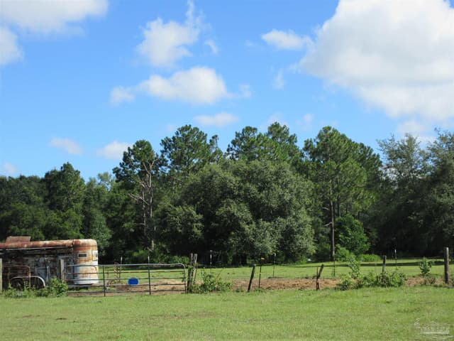 9456 a Hay Meadow Rd, Milton FL 32583 photo 6