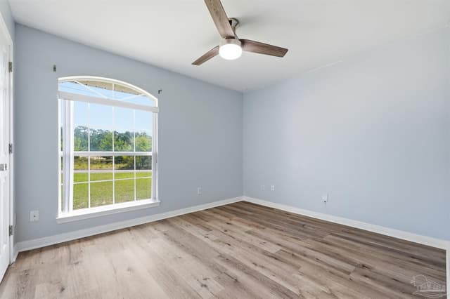 7317 Westminster Dr, Navarre FL 32566 photo 24