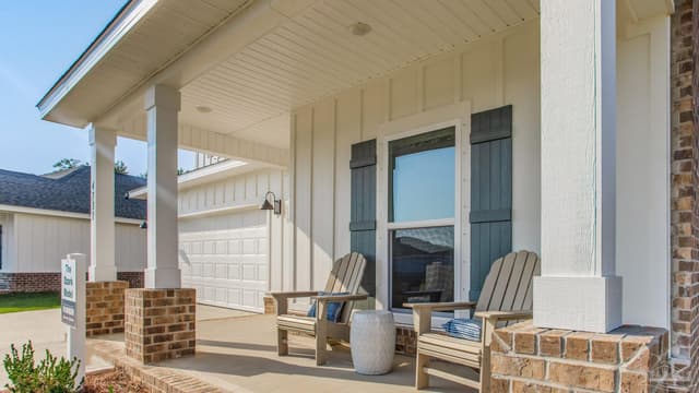 5661 Grit St, Milton FL 32570 photo 2