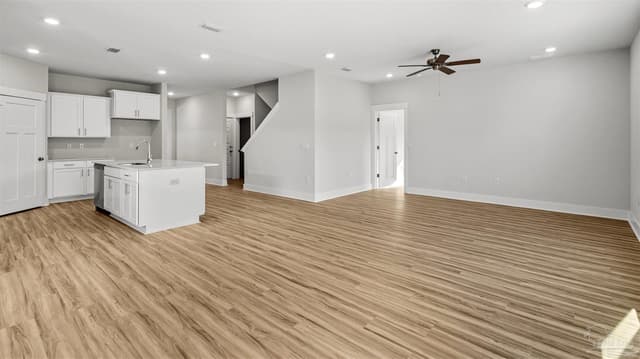 5679 Grit St, Milton FL 32570 photo 8