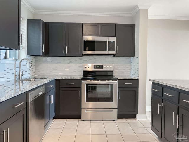 15021 Innerarity Pt Rd, Pensacola FL 32507 photo 3