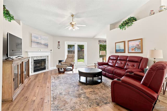 5241 Chumuckla Hwy, Pace FL 32571 photo 3