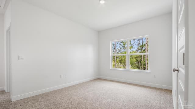5676 Grit St, Milton FL 32570 photo 11