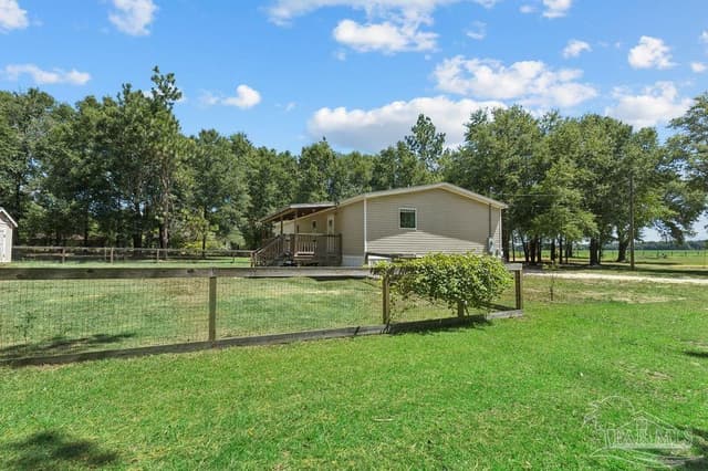 6885 Dora Lee Killam Rd, Century FL 32535 photo 6