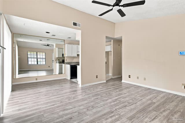 4426 Bellview Ave, Pensacola FL 32526 photo 8