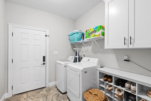 8493 Sevilla St, Navarre FL 32566 photo 25