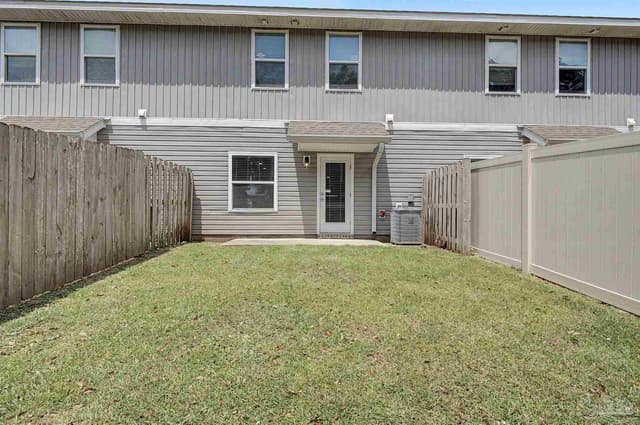 6004 Royal Port Ct, Pensacola FL 32526 photo 3