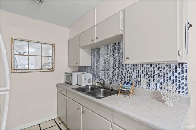 1004 Medford Ave, Pensacola FL 32505 photo 9