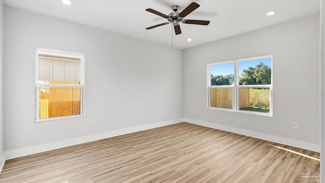 8081 Flying Duck Dr, Milton FL 32583 photo 15