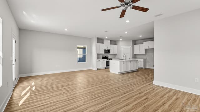 8081 Flying Duck Dr, Milton FL 32583 photo 8