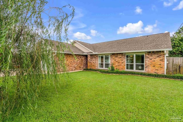 8549 Corbin Ct, Navarre FL 32566 photo 17
