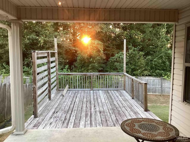196 Millet Cir, Cantonment FL 32533 photo 5