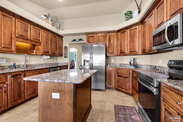 6165 Winchester Cir, Milton FL 32570 photo 12