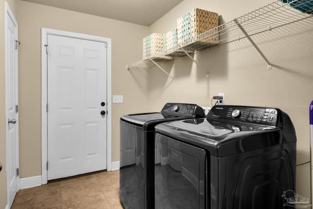 6165 Winchester Cir, Milton FL 32570 photo 28