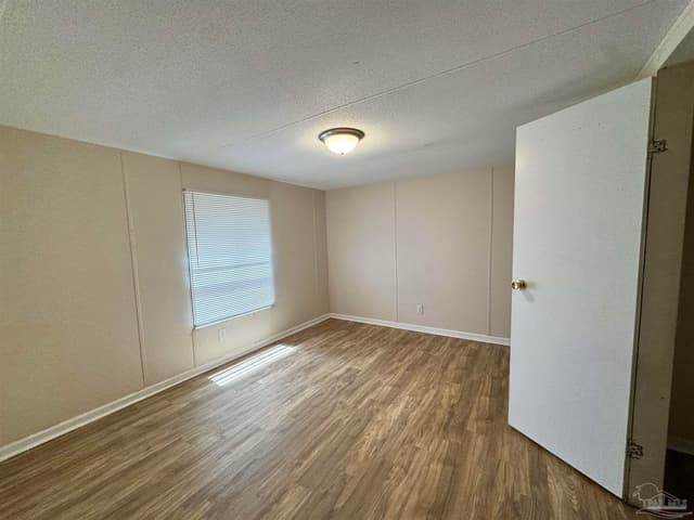 3992 Mccutchin Dr, Jay FL 32565 photo 12