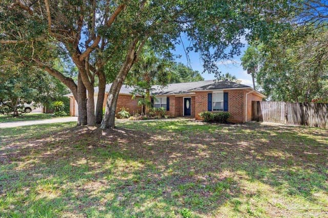 7280 Mossy Oaks Ct, Navarre FL 32566 photo 2