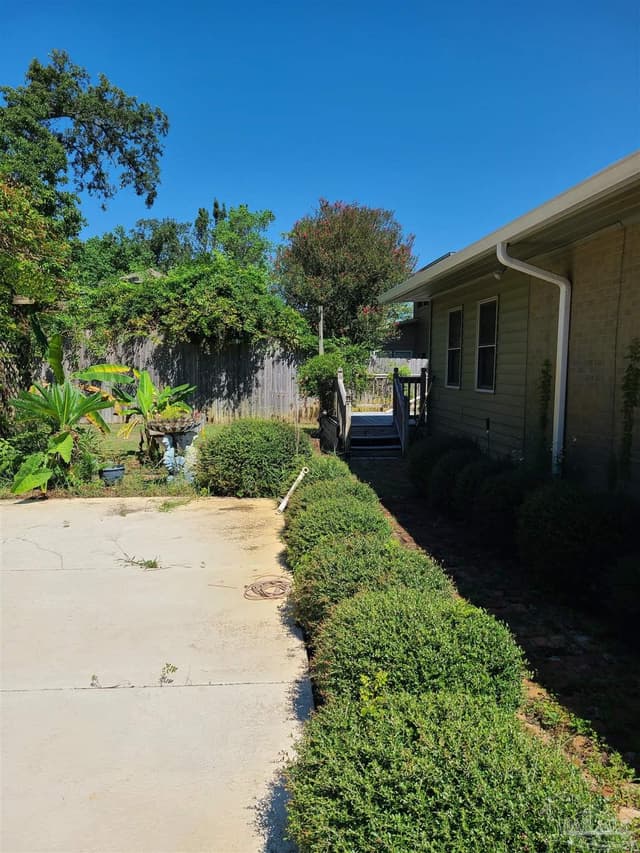 519 S 2nd St, Pensacola FL 32507 photo 20
