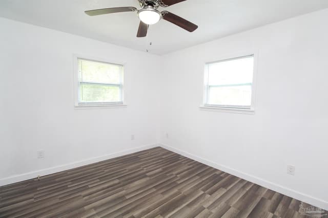 6037 Syrcle Ave, Milton FL 32570 photo 17